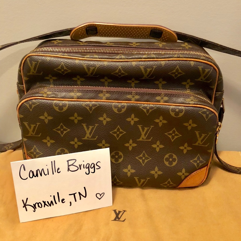 Authentic Vintage Louis Vuitton Nile MM